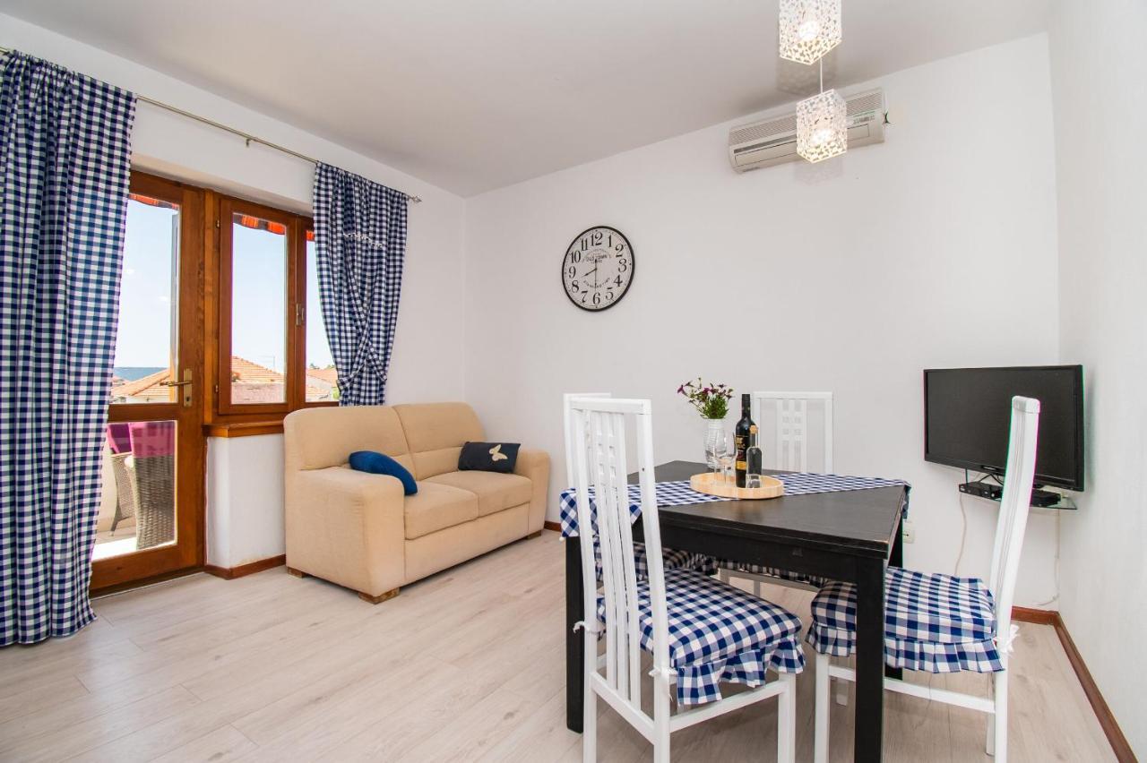 Apartments Happy Place فوديس المظهر الخارجي الصورة